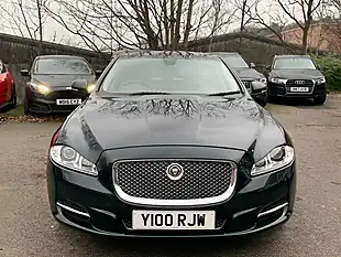 Used 2010 Jaguar Xj Portfolio Green - Interior and Exterior details 11