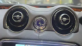 Used 2010 Jaguar Xj Premium Luxury Silver - Interior and Exterior details 9
