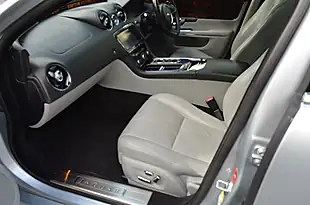 Used 2010 Jaguar Xj Premium Luxury Silver - Interior and Exterior details 14