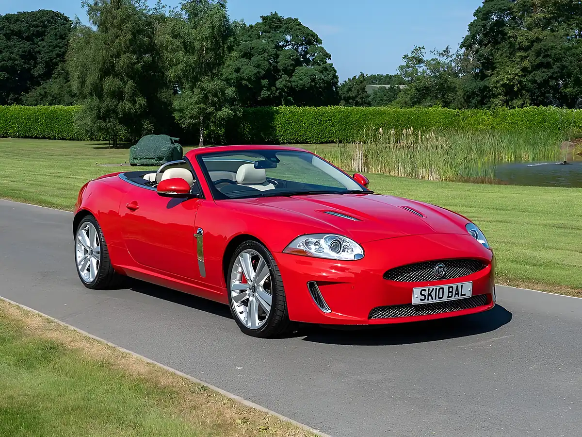 Used 2010 Jaguar Xkr Convertible Red - Front View