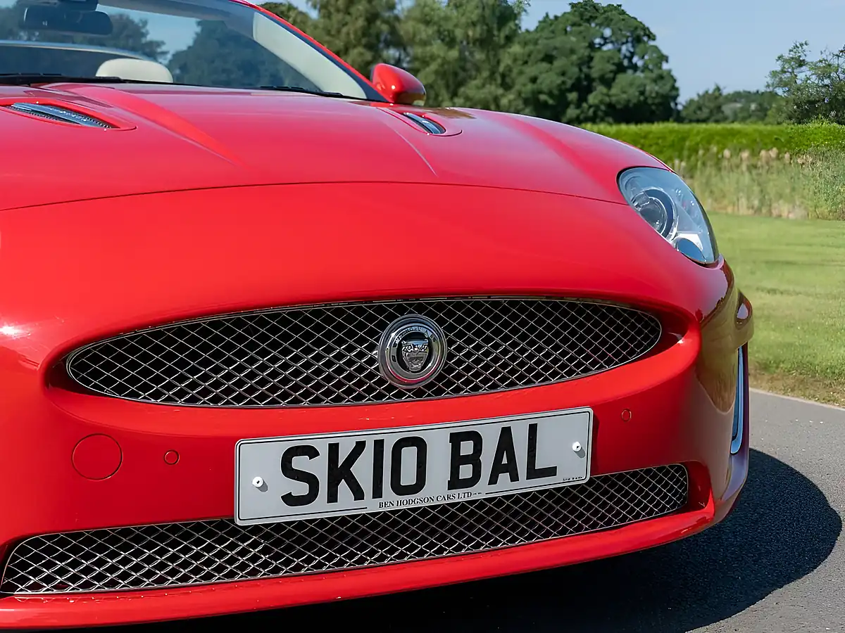 Used 2010 Jaguar Xkr Convertible Red - Interior and Exterior details 10