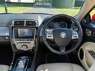Used 2010 Jaguar Xkr Convertible Red - Interior and Exterior details 16