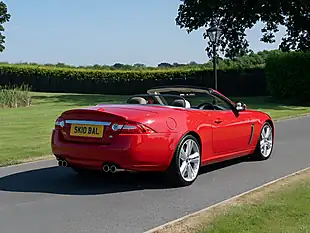Used 2010 Jaguar Xkr Convertible Red - Interior and Exterior details 3