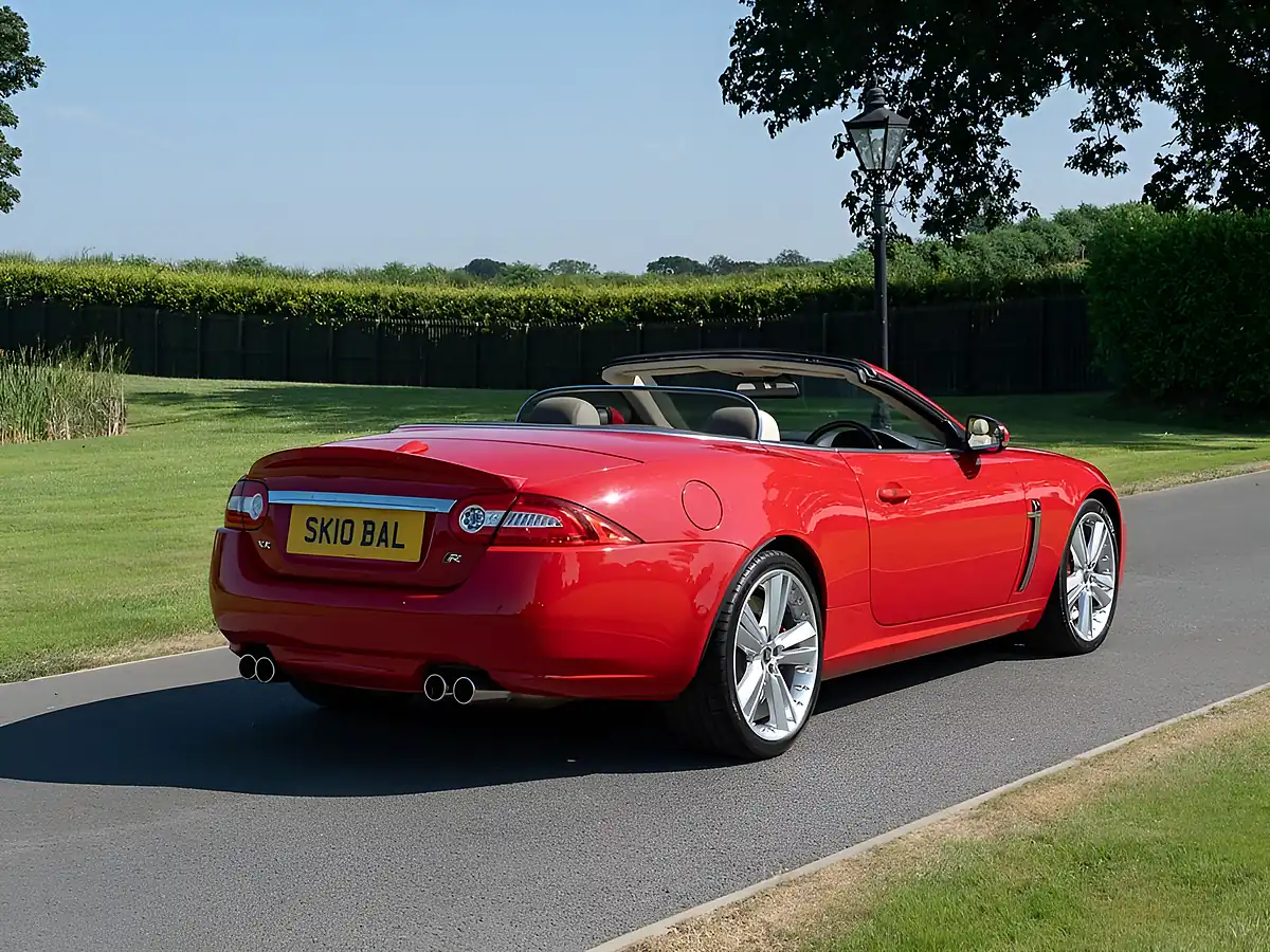 Used 2010 Jaguar Xkr Convertible Red - Interior and Exterior details 3