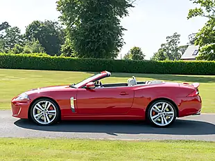 Used 2010 Jaguar Xkr Convertible Red - Interior and Exterior details 6