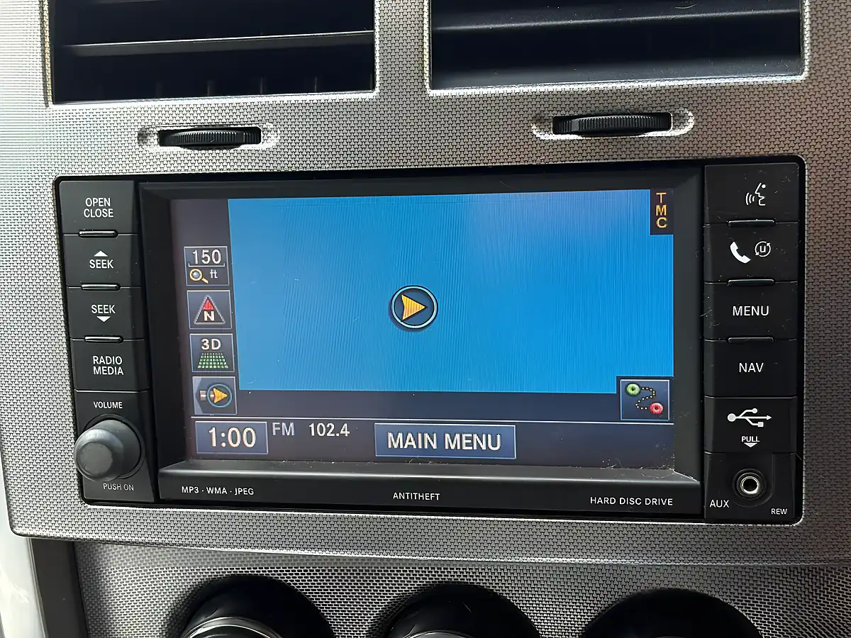 Used 2010 Jeep Cherokee Limited Silver - Interior and Exterior details 16