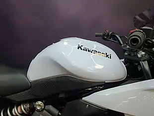 Used 2010 Kawasaki ER-6F White - Interior and Exterior details 6