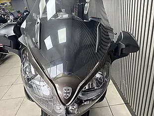 Used 2010 Kawasaki GTR1400 Grey - Interior and Exterior details 12