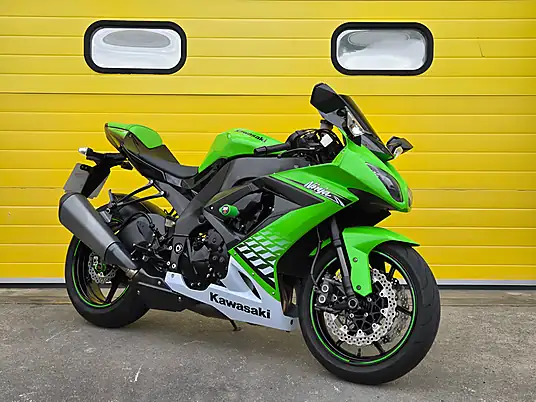 2010 Kawasaki Ninja ZX-10R 998cc