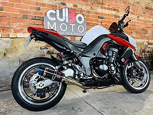 Used 2010 Kawasaki Z1000 Daf White - Interior and Exterior details 4