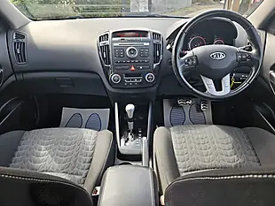 Used 2010 Kia Ceed 3 Red - Interior and Exterior details 14