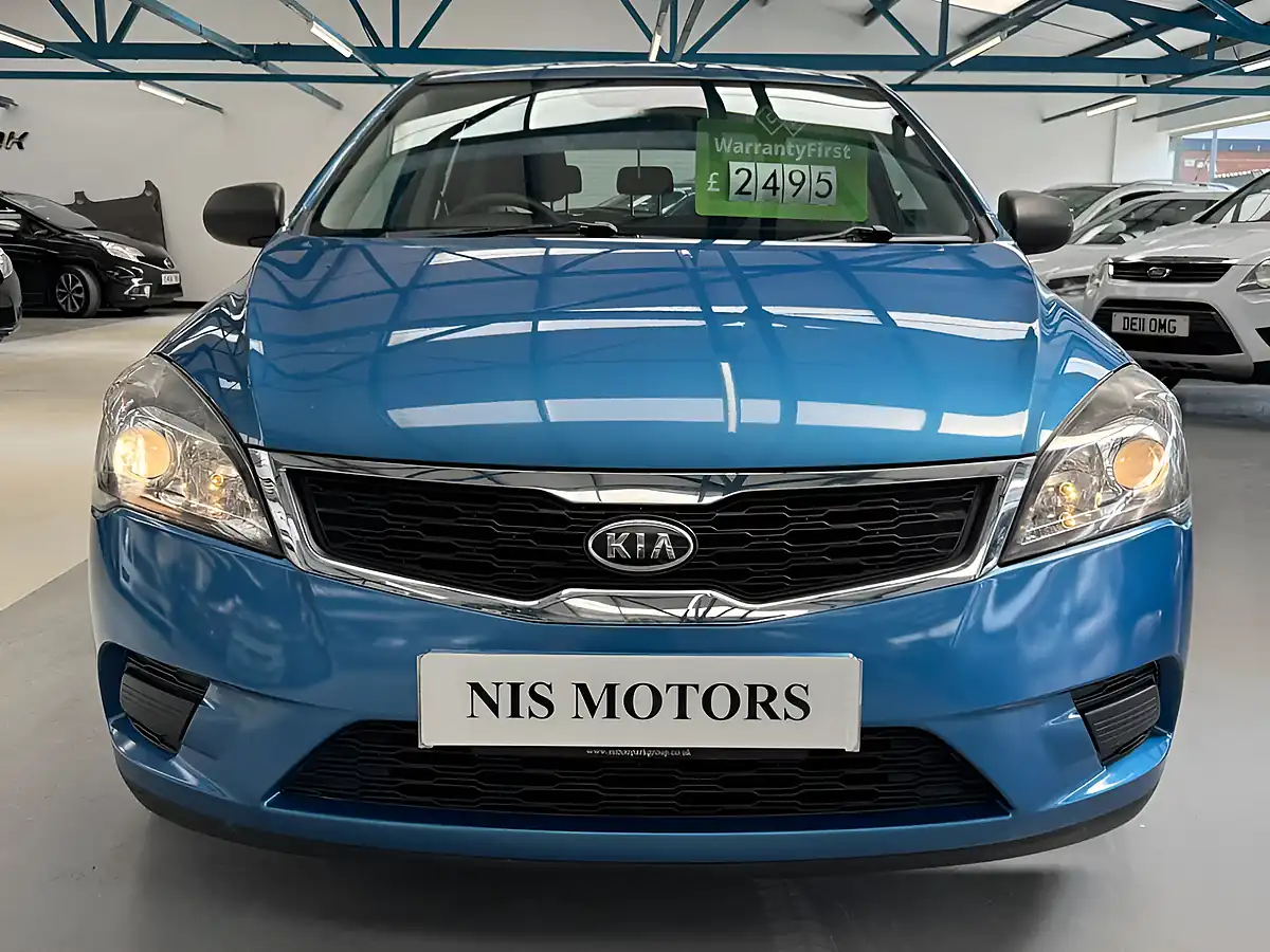Used 2010 Kia Ceed Strike Blue - Interior and Exterior details 7