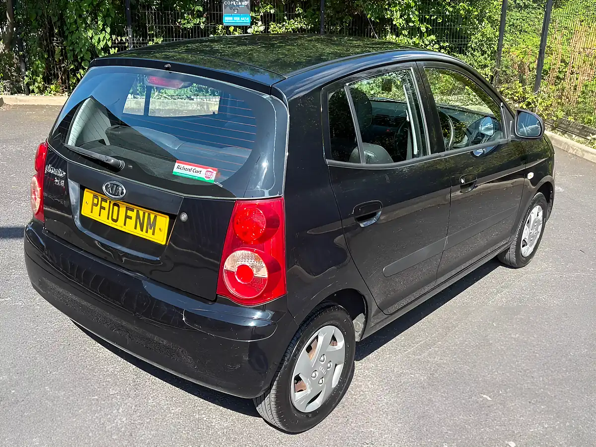 Used 2010 Kia Picanto 1 Black - Interior and Exterior details 11