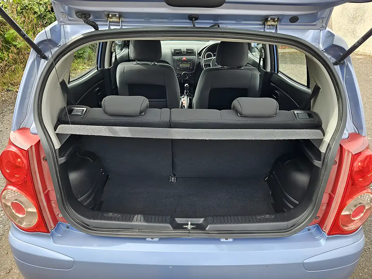 Used 2010 Kia Picanto Graphite Blue - Interior and Exterior details 15