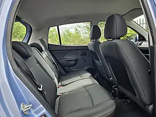 Used 2010 Kia Picanto Graphite Blue - Interior and Exterior details 16