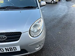 Used 2010 Kia Picanto Graphite Silver - Interior and Exterior details 12