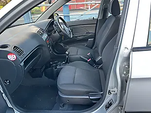 Used 2010 Kia Picanto Graphite Silver - Interior and Exterior details 14