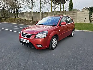 Used 2010 Kia Rio 2 Red - Interior and Exterior details 3