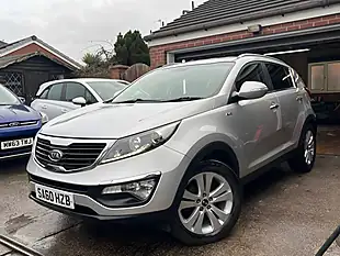 Used 2010 Kia Sportage Silver - Interior and Exterior details 3