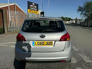 Used 2010 Kia Venga 2 - Interior and Exterior details 6