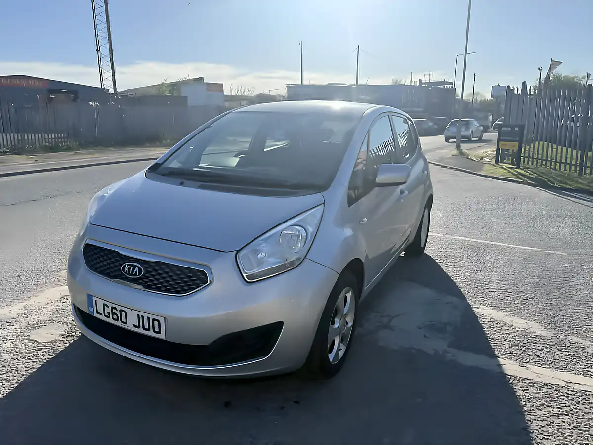 Used 2010 Kia Venga 2 - Interior and Exterior details 7