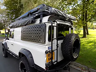 Used 2010 Land Rover Defender 110 Overland White - Interior and Exterior details 10