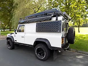 Used 2010 Land Rover Defender 110 Overland White - Interior and Exterior details 9