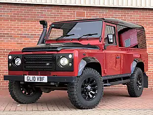 Used 2010 Land Rover Defender 110 Utility Wagon Rimini Red Metallic - Interior and Exterior details 7