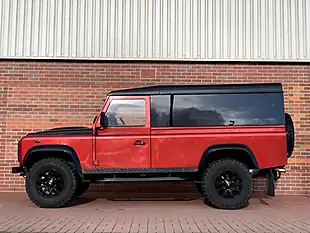 Used 2010 Land Rover Defender 110 Utility Wagon Rimini Red Metallic - Interior and Exterior details 9