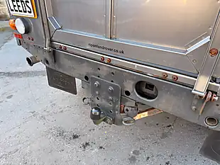 Used 2010 Land Rover Defender 110 Xs Pickup Double Cab Grey - Interior and Exterior details 11