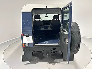 Used 2010 Land Rover Defender 90 Hard Top Blue - Interior and Exterior details 11