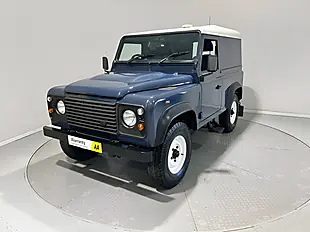 Used 2010 Land Rover Defender 90 Hard Top Blue - Interior and Exterior details 15