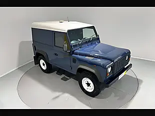 Used 2010 Land Rover Defender 90 Hard Top Blue - Interior and Exterior details 3