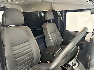 Used 2010 Land Rover Defender 90 Hard Top Blue - Interior and Exterior details 7