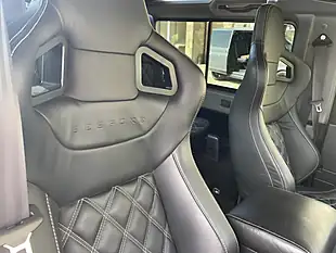 Used 2010 Land Rover Defender 90 Xs Station Wagon Santorini Black - Interior and Exterior details 5