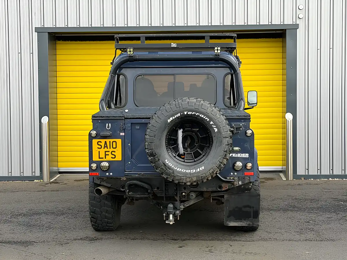 Used 2010 Land Rover Defender C-Nty Dc Lwb Blue - Interior and Exterior details 9