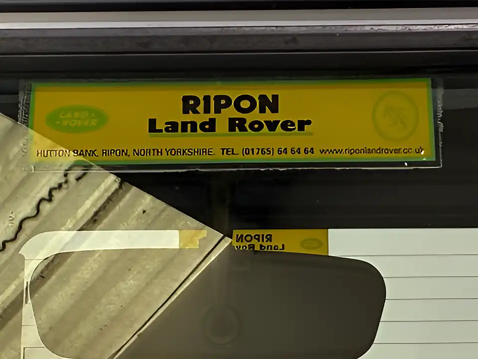 Used 2010 Land Rover Defender Hard Top Blue - Interior and Exterior details 16