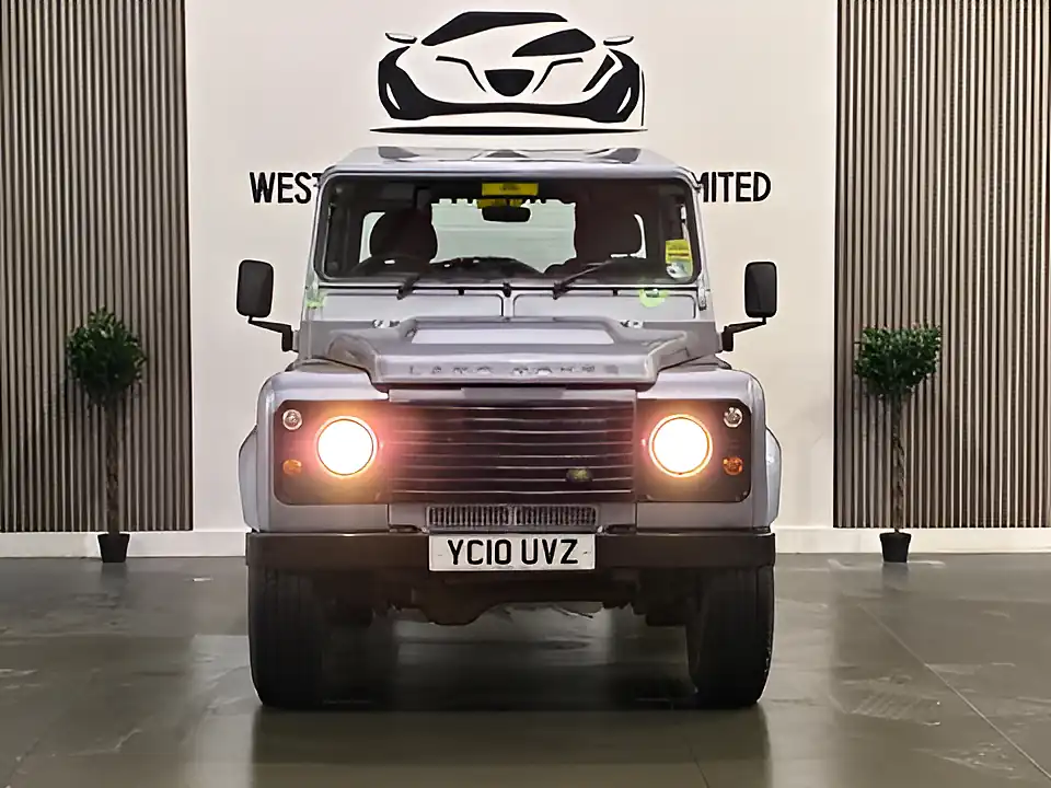 Used 2010 Land Rover Defender Hard Top Blue - Interior and Exterior details 7