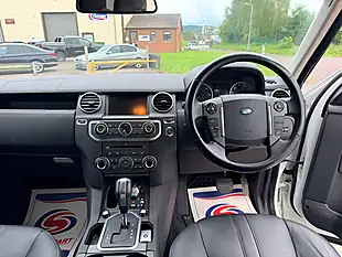 Used 2010 Land Rover Discovery 4 Xs White - Interior and Exterior details 15