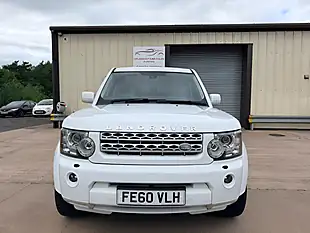 Used 2010 Land Rover Discovery 4 Xs White - Interior and Exterior details 3