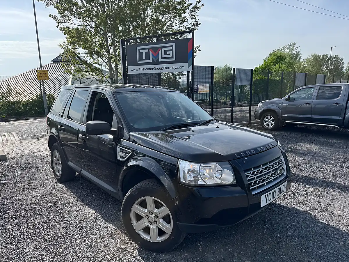 Used 2010 Land Rover Freelander 2 S Black - Front View