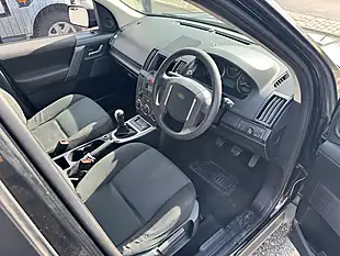Used 2010 Land Rover Freelander 2 S Black - Interior and Exterior details 9
