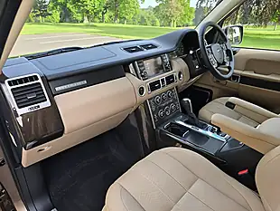 Used 2010 Land Rover Range Rover Autobiography Nara Bronze - Interior and Exterior details 19