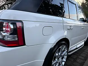 Used 2010 Land Rover Range Rover Sport Autobiography Sport White - Interior and Exterior details 13