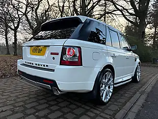 Used 2010 Land Rover Range Rover Sport Autobiography Sport White - Interior and Exterior details 4
