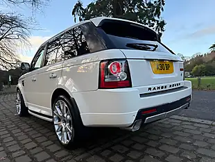 Used 2010 Land Rover Range Rover Sport Autobiography Sport White - Interior and Exterior details 5