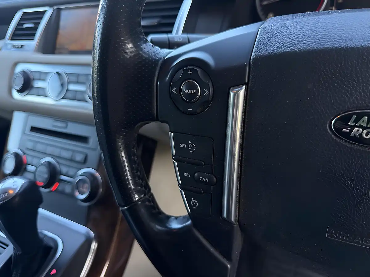 Used 2010 Land Rover Range Rover Sport Hse Grey - Interior and Exterior details 14