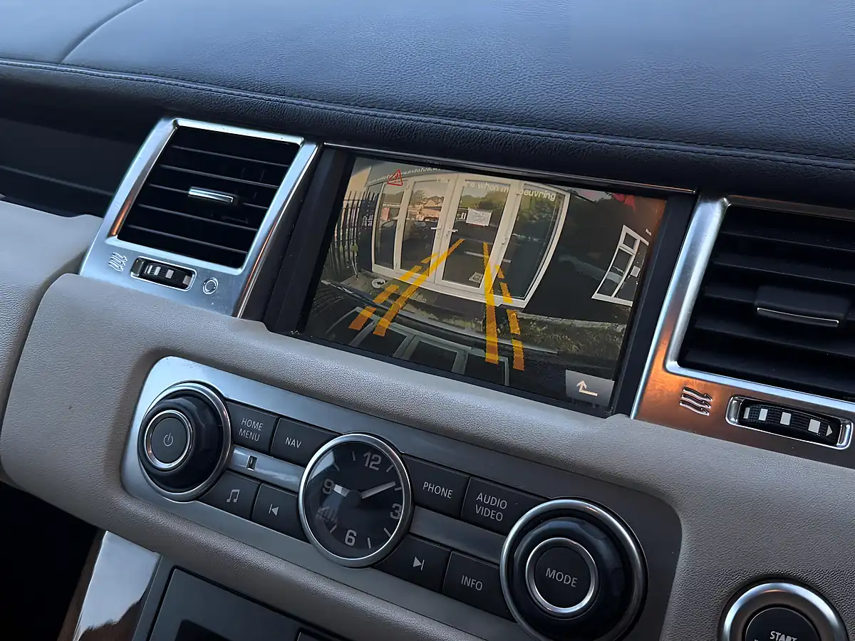 Used 2010 Land Rover Range Rover Sport Hse Grey - Interior and Exterior details 17