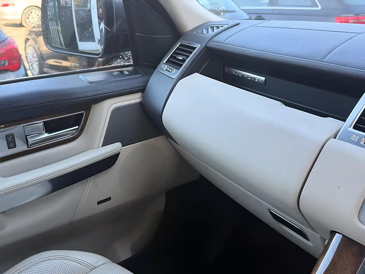 Used 2010 Land Rover Range Rover Sport Hse Grey - Interior and Exterior details 19