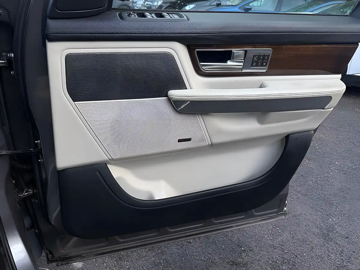Used 2010 Land Rover Range Rover Sport Hse Grey - Interior and Exterior details 20